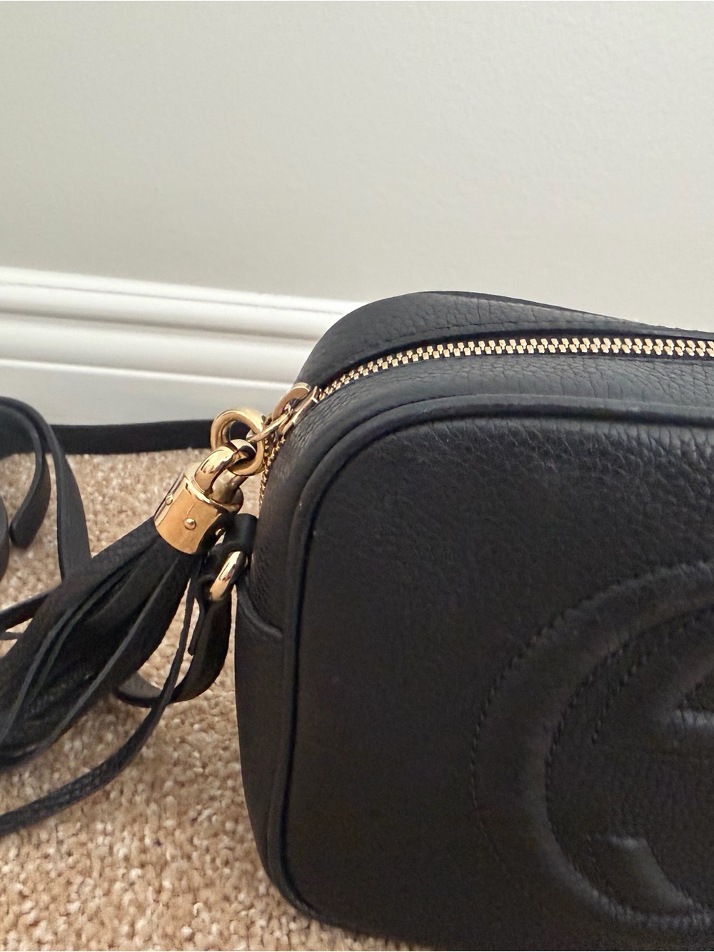 Gucci Black Leather Soho Disco Crossbody with Tassel - Picture 7 of 8